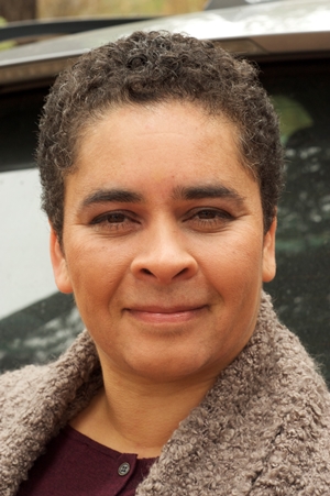 Raquell Holmes: Building a Functional Relationship with Your Advisor and Committee